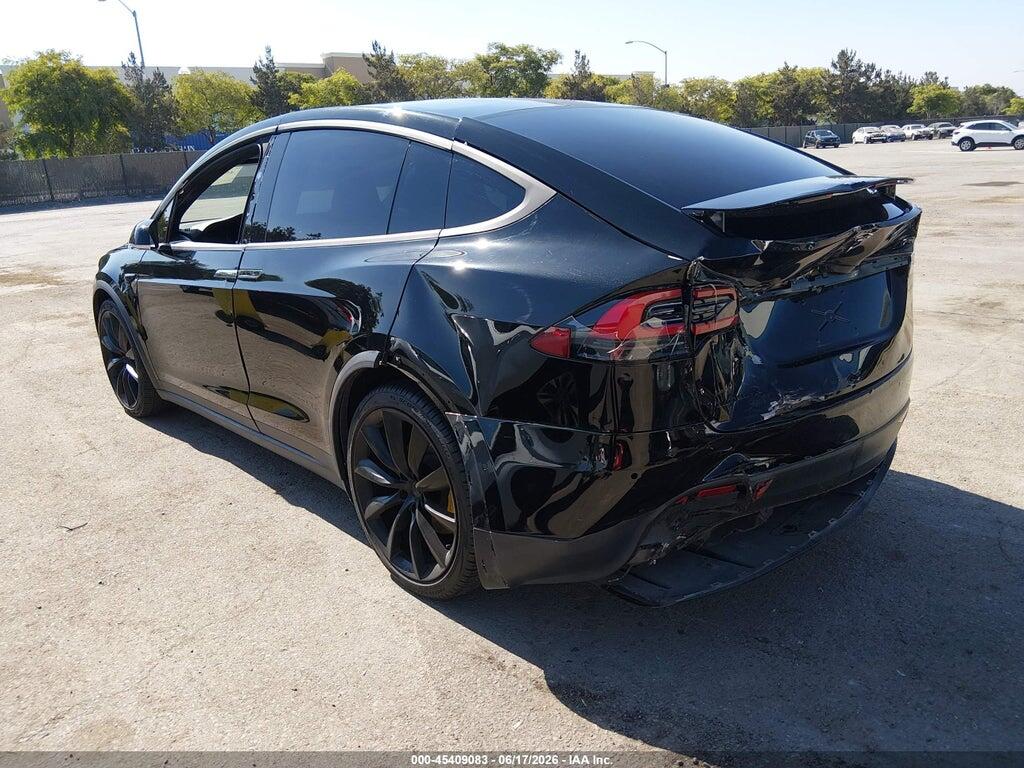 5YJXCBE25KF147270 2019 TESLA MODEL X photo no. 3