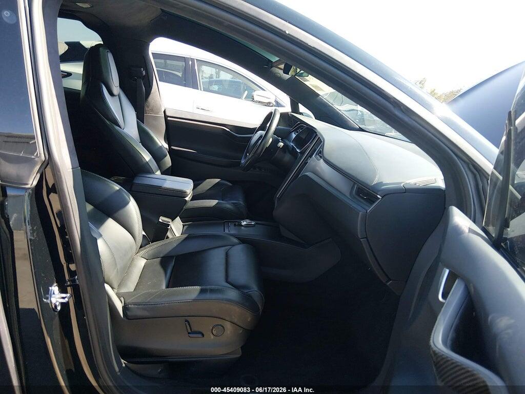 5YJXCBE25KF147270 2019 TESLA MODEL X photo no. 5