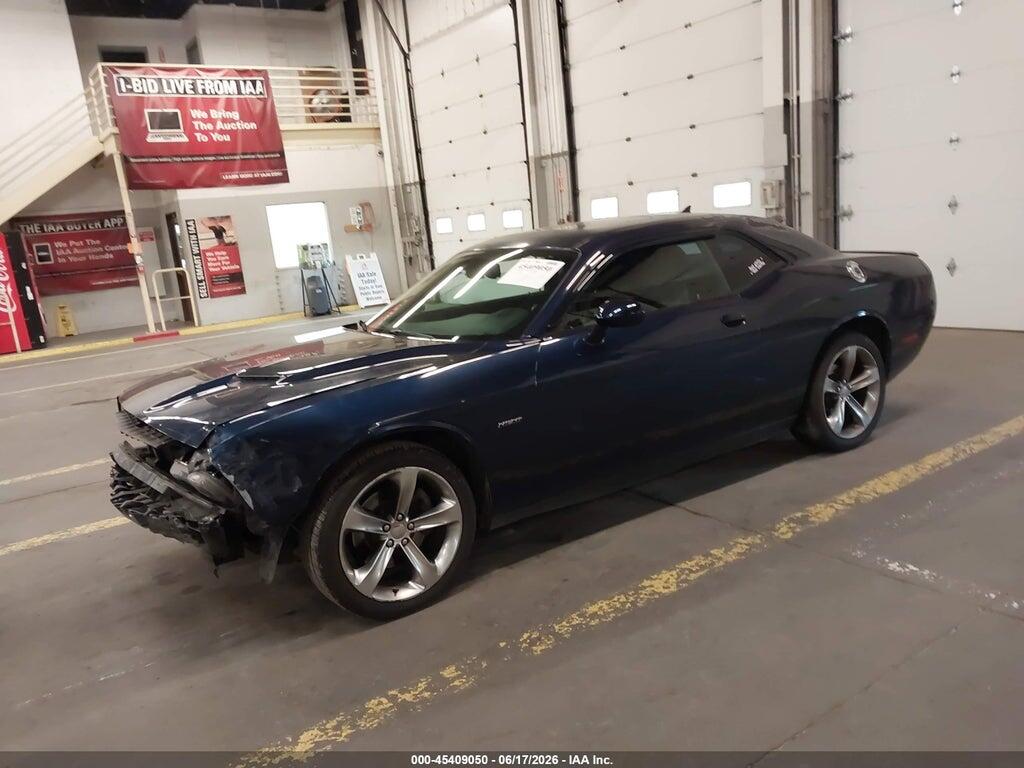 2C3CDZAT9FH737057 2015 DODGE CHALLENGER photo no. 2