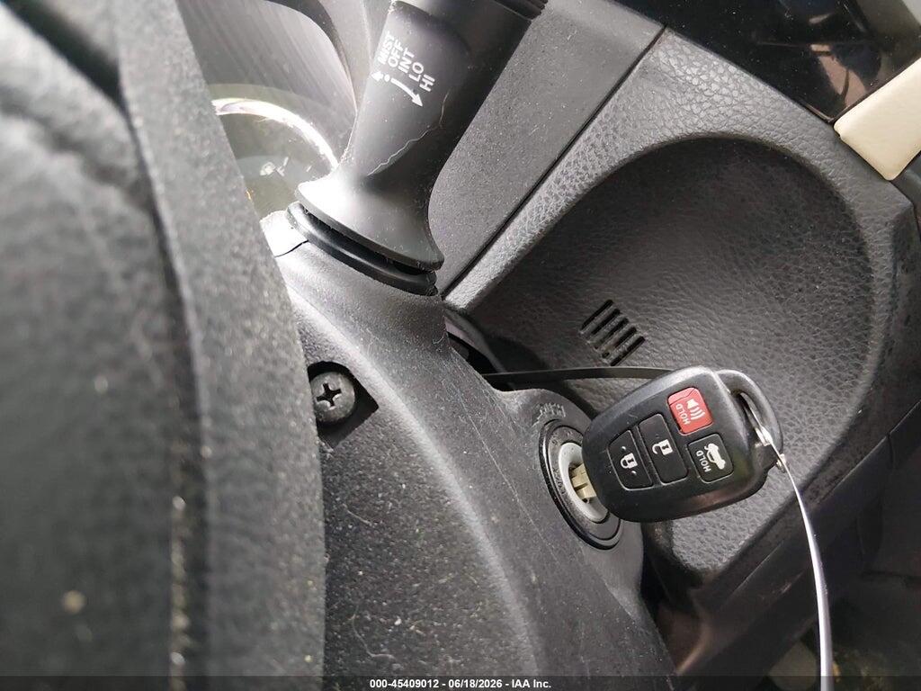 2T1BURHE5FC236482 2015 TOYOTA COROLLA photo no. 11