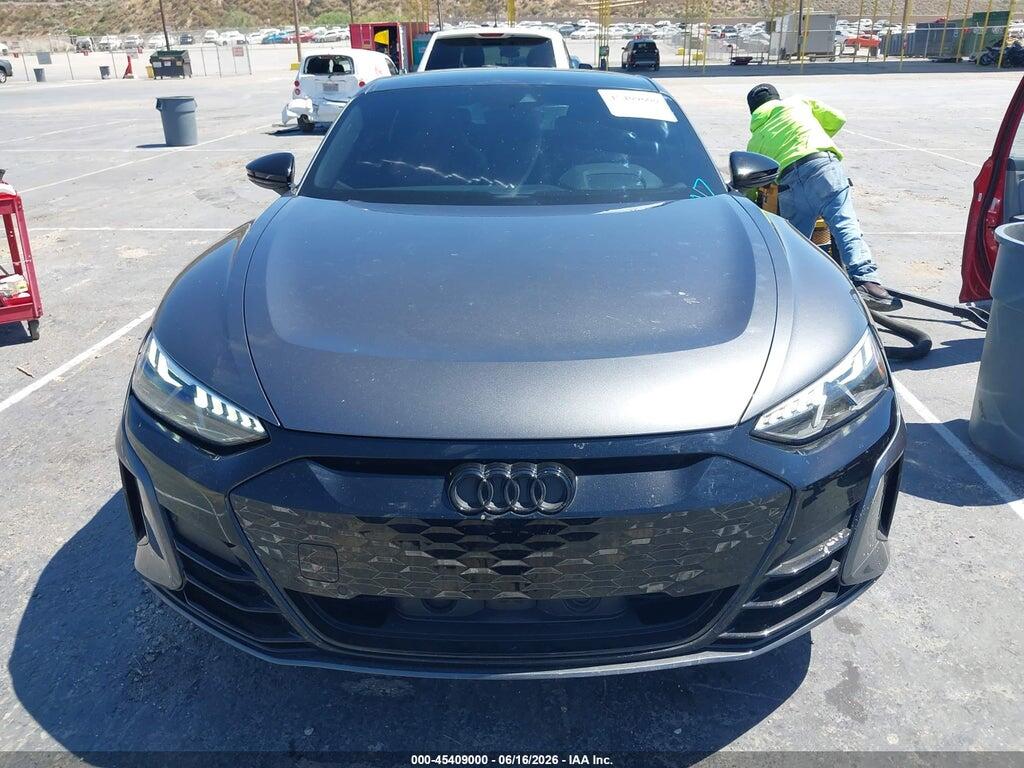 WAUCJBFW5N7008463 2022 AUDI E-TRON GT photo no. 12