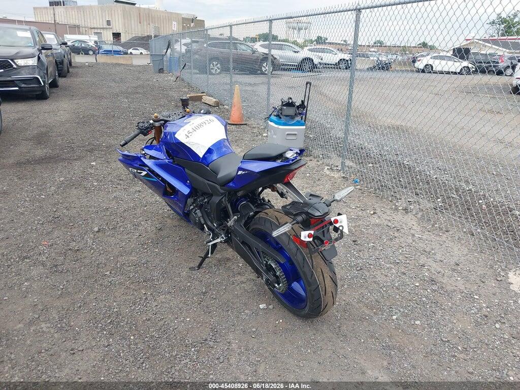 JYARM60E4TA003200 2026 YAMAHA YZFR7 photo no. 3