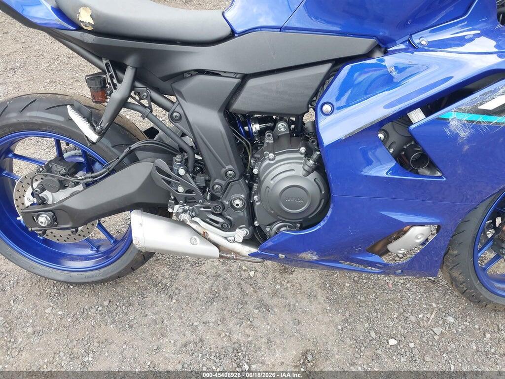 JYARM60E4TA003200 2026 YAMAHA YZFR7 photo no. 8