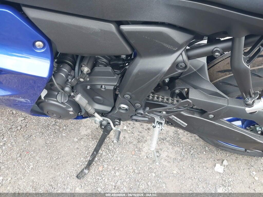JYARM60E4TA003200 2026 YAMAHA YZFR7 photo no. 9