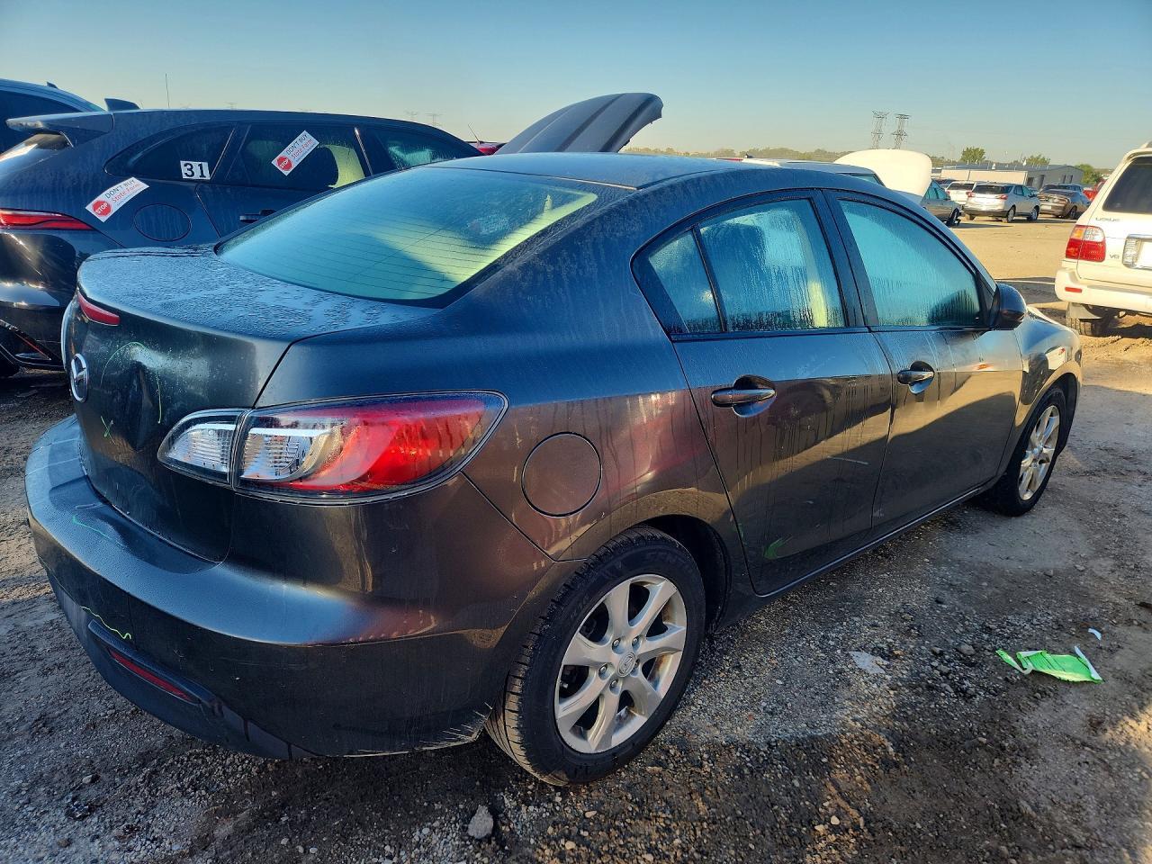 2011 MAZDA 3 I — Фото 3 из 12