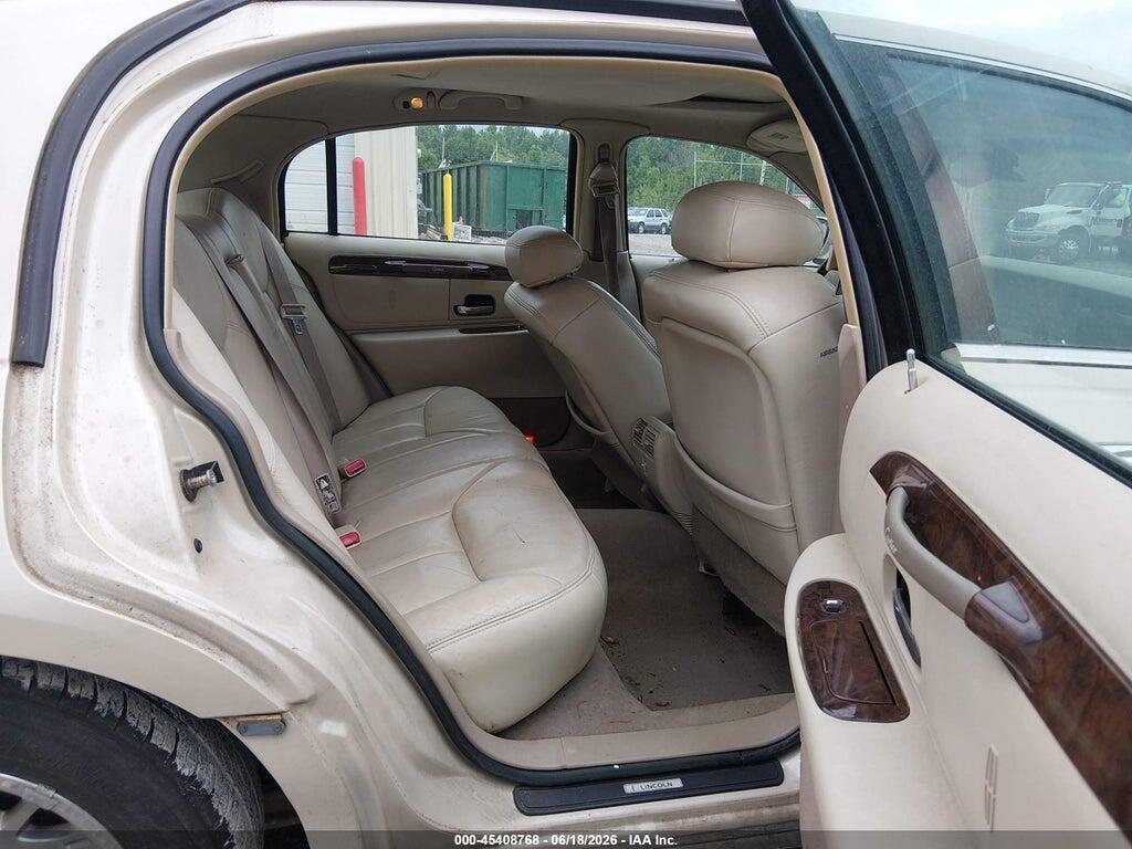 1LNHM83W5YY763355 2000 LINCOLN TOWN CAR photo no. 8