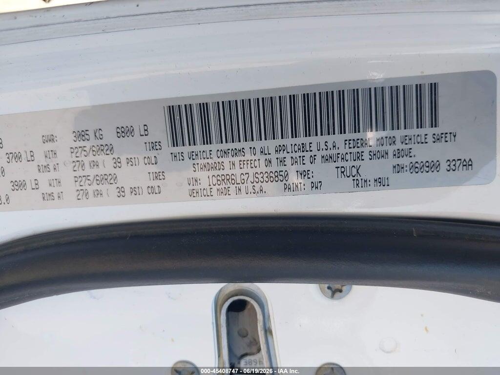 1C6RR6LG7JS336850 2018 RAM 1500 photo no. 9