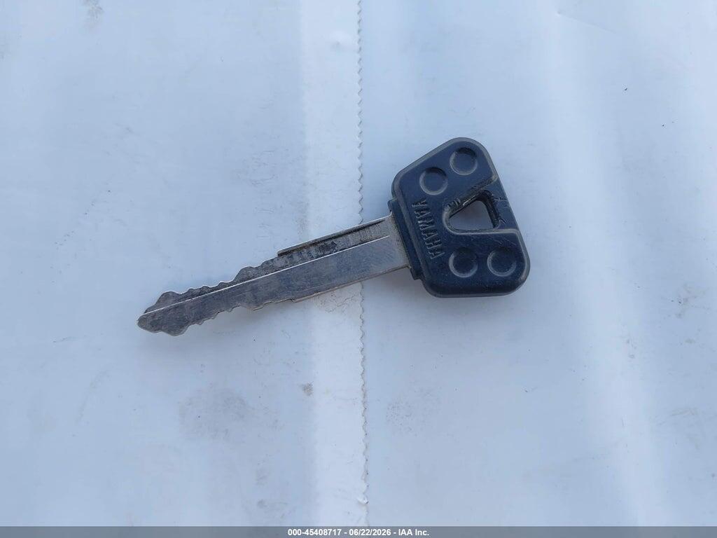 JYAVM01Y62A006991 2002 YAMAHA XVS65 photo no. 11