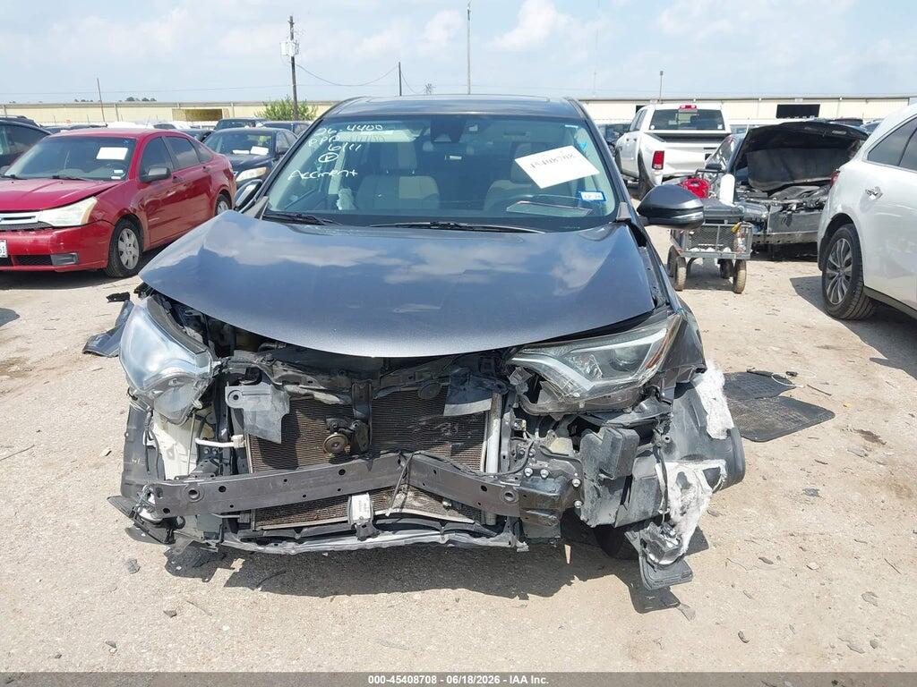 2T3WFREV8JW443141 2018 TOYOTA RAV4 photo no. 12