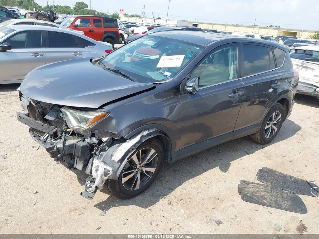 2T3WFREV8JW443141 2018 TOYOTA RAV4 photo no. 2