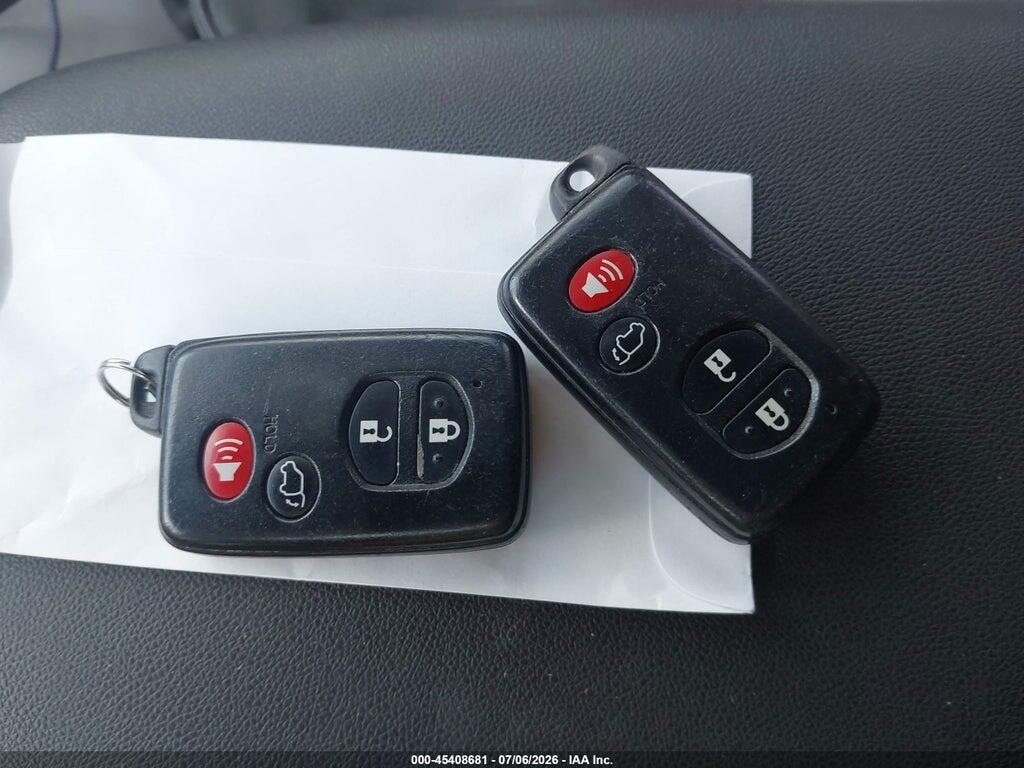 5TDDK3EHXBS050318 2011 TOYOTA HIGHLANDER photo no. 11