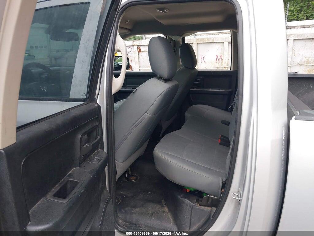 1C6RR7FG8JS165009 2018 RAM 1500 photo no. 8