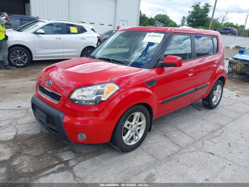 KNDJT2A23A7039214 2010 KIA SOUL photo no. 2
