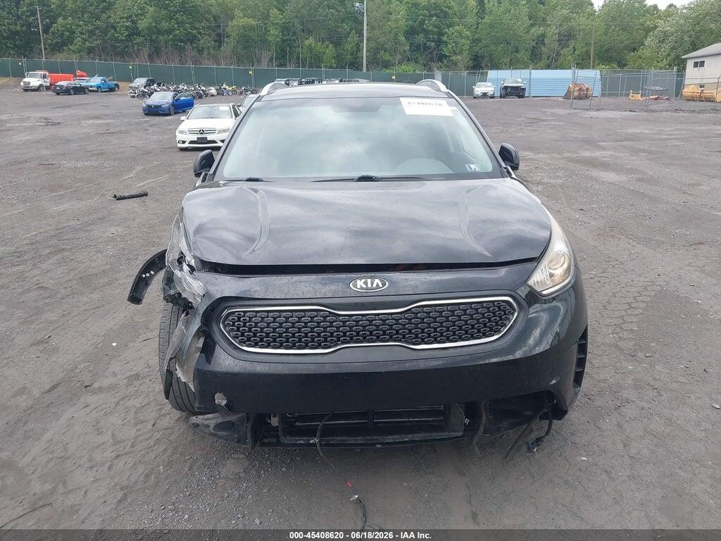 KNDCC3LCXH5036417 2017 KIA NIRO photo no. 12