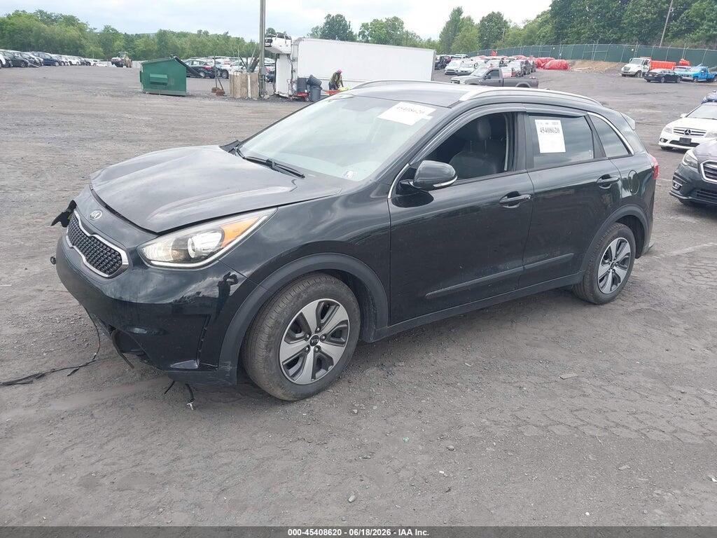 KNDCC3LCXH5036417 2017 KIA NIRO photo no. 2