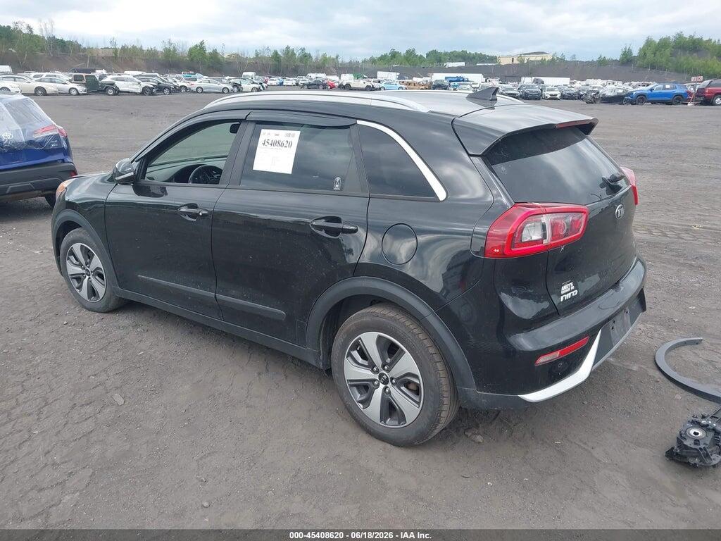 KNDCC3LCXH5036417 2017 KIA NIRO photo no. 3