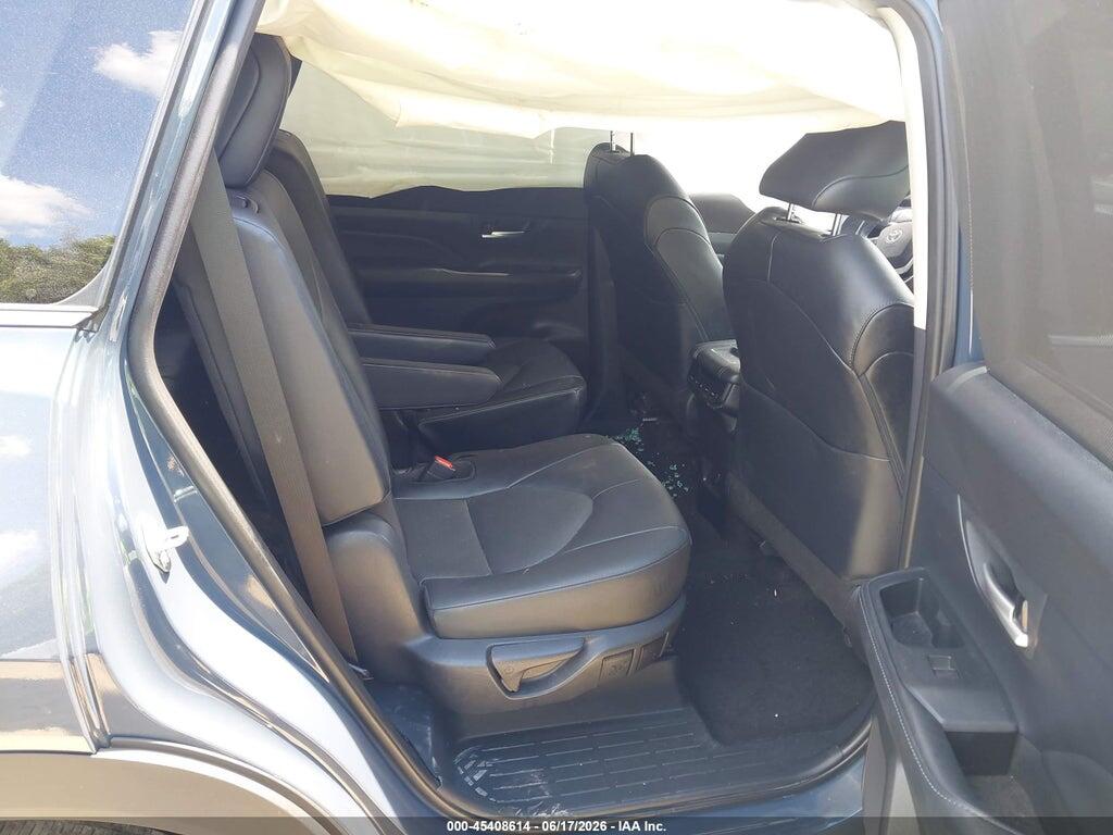 5TDAAAB54RS068263 2024 TOYOTA GRAND HIGHLANDER photo no. 8