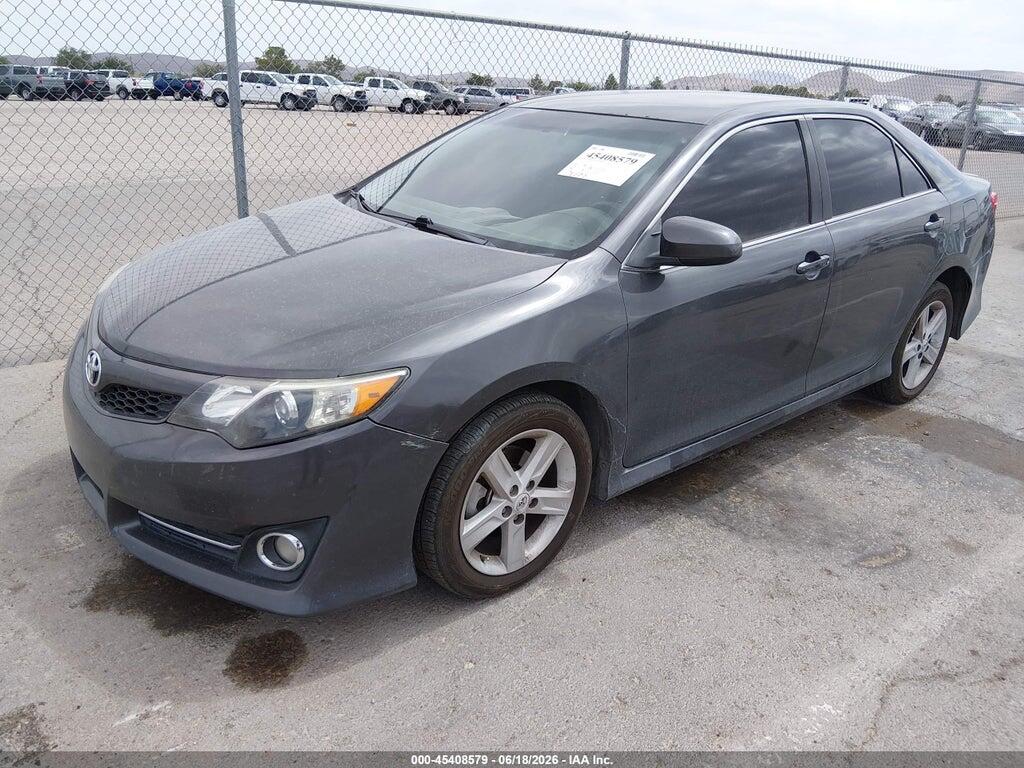 4T1BF1FK3CU612367 2012 TOYOTA CAMRY photo no. 2