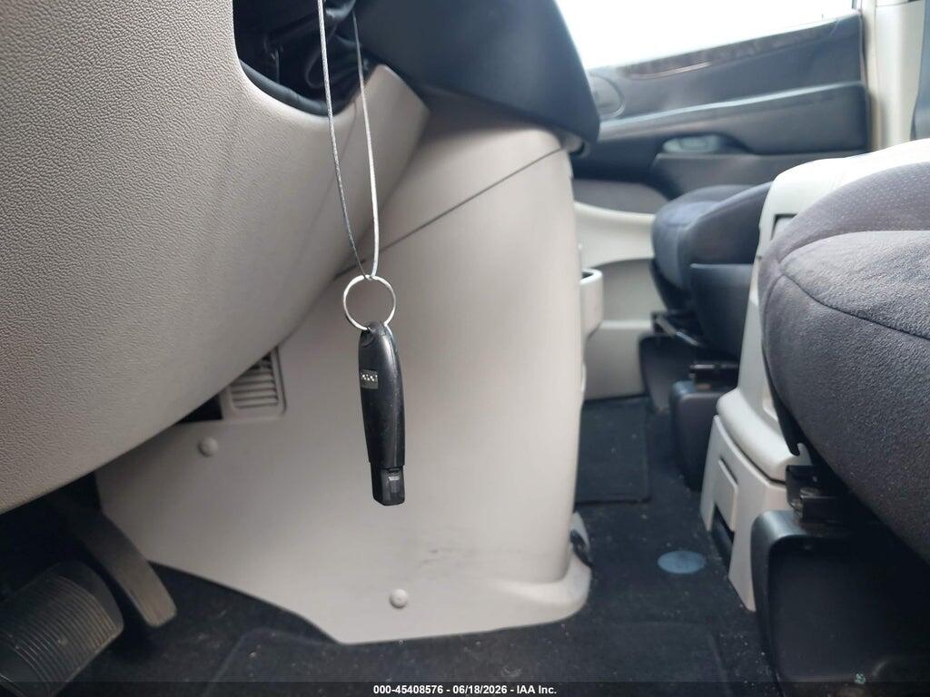 2D4RN5DG4BR697035 2011 DODGE GRAND CARAVAN photo no. 11