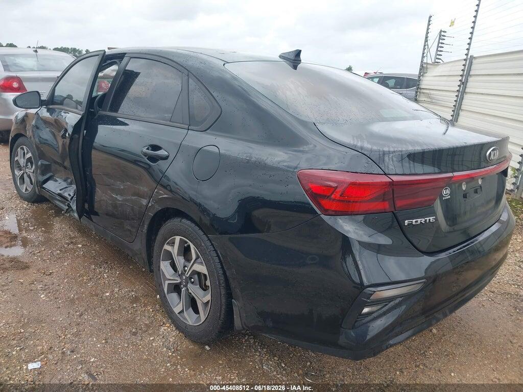 3KPF24AD4ME359054 2021 KIA FORTE photo no. 3