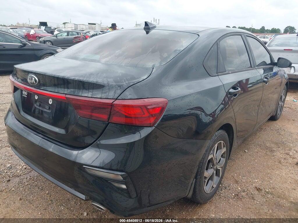 3KPF24AD4ME359054 2021 KIA FORTE photo no. 4
