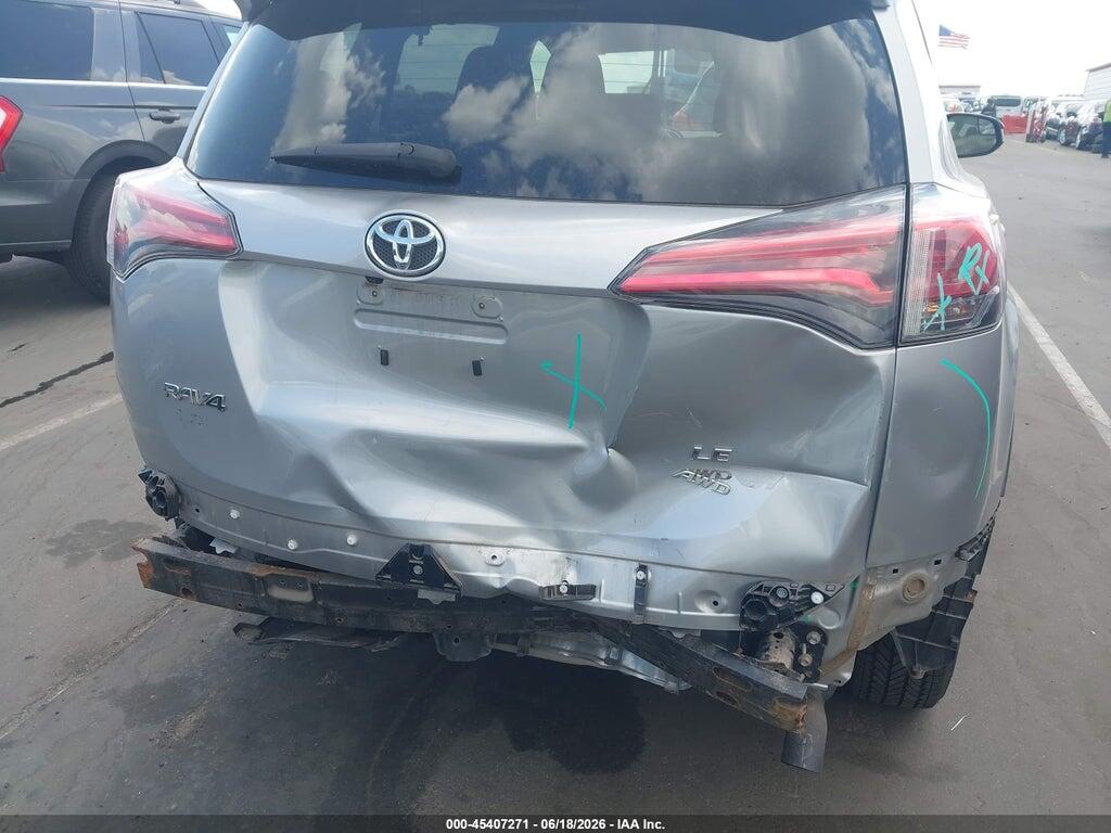 JTMBFREV2JJ211776 2018 TOYOTA RAV4 photo no. 6