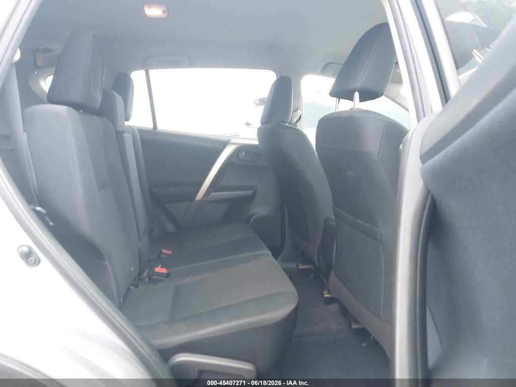 JTMBFREV2JJ211776 2018 TOYOTA RAV4 photo no. 8