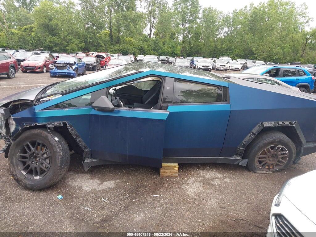 7G2CEHED4RA028644 2024 TESLA CYBERTRUCK photo no. 12