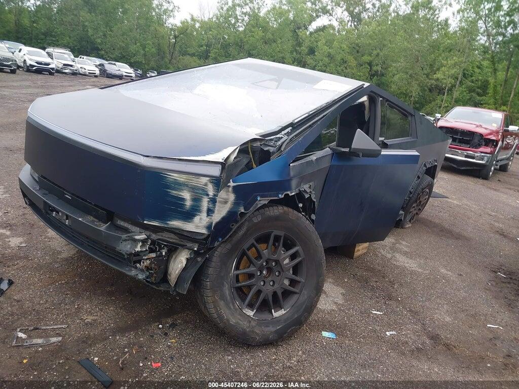 7G2CEHED4RA028644 2024 TESLA CYBERTRUCK photo no. 2