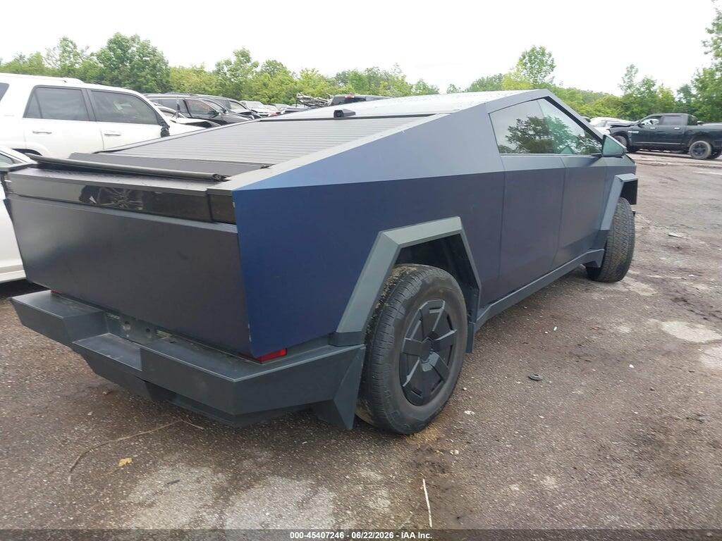 7G2CEHED4RA028644 2024 TESLA CYBERTRUCK photo no. 4