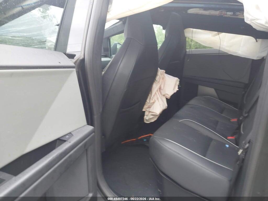 7G2CEHED4RA028644 2024 TESLA CYBERTRUCK photo no. 8