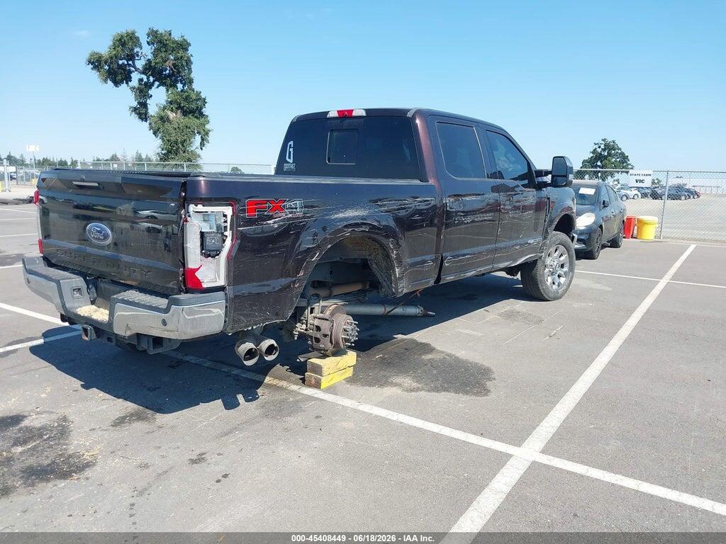 1FT7W2BT7JEB20723 2018 FORD F-250 photo no. 4