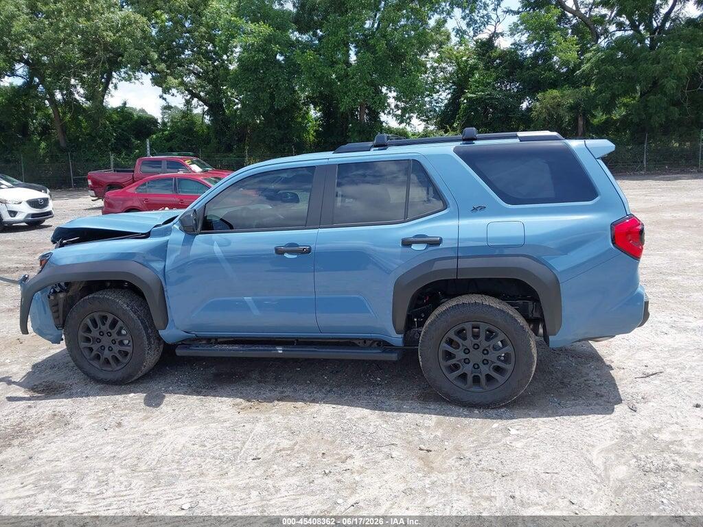 2026 TOYOTA 4RUNNER SR5 — Фото 14 из 16
