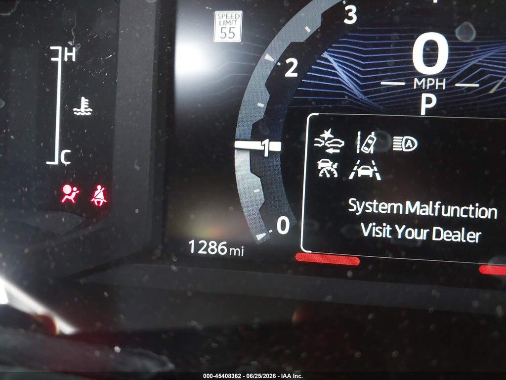 2026 TOYOTA 4RUNNER SR5 — Фото 15 из 16