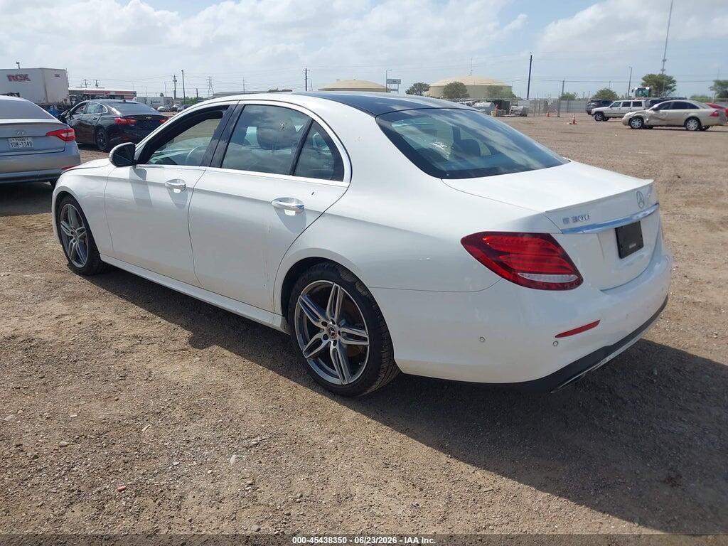 WDDZF4JB5KA605776 2019 MERCEDES-BENZ E 300 photo no. 3