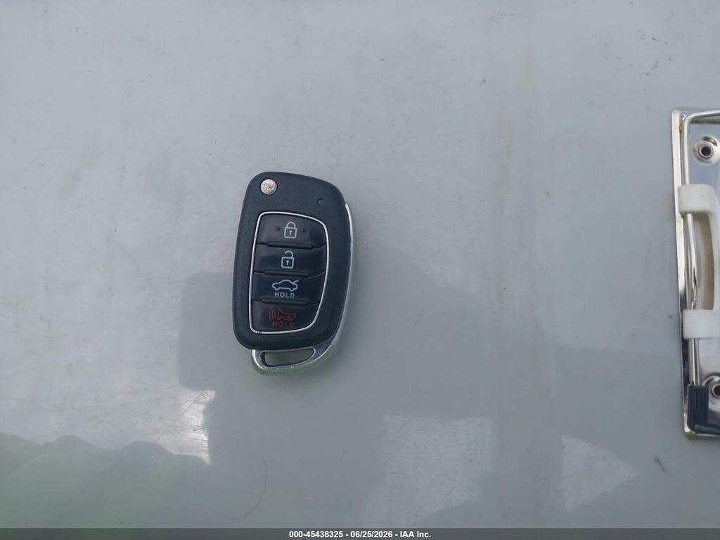 5NPE24AF1KH772474 2019 HYUNDAI SONATA photo no. 11