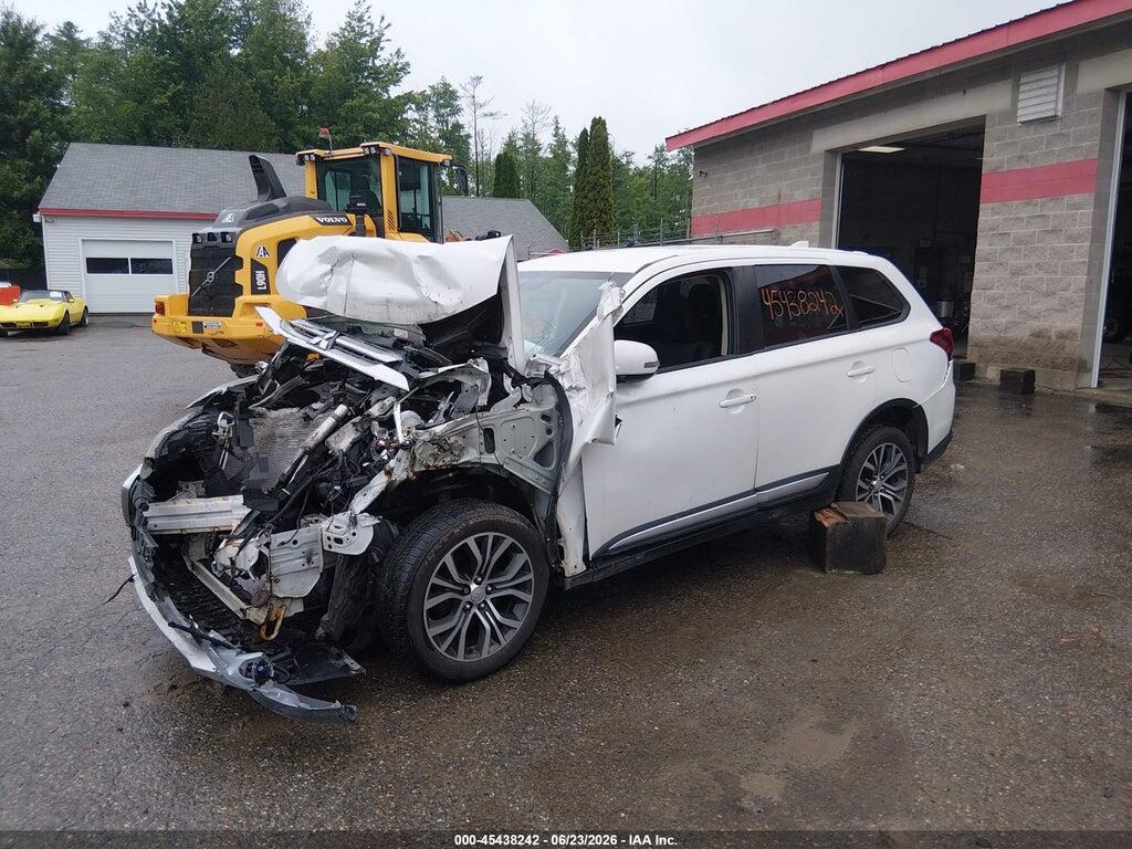 JA4AZ3A33HZ058917 2017 MITSUBISHI OUTLANDER photo no. 2