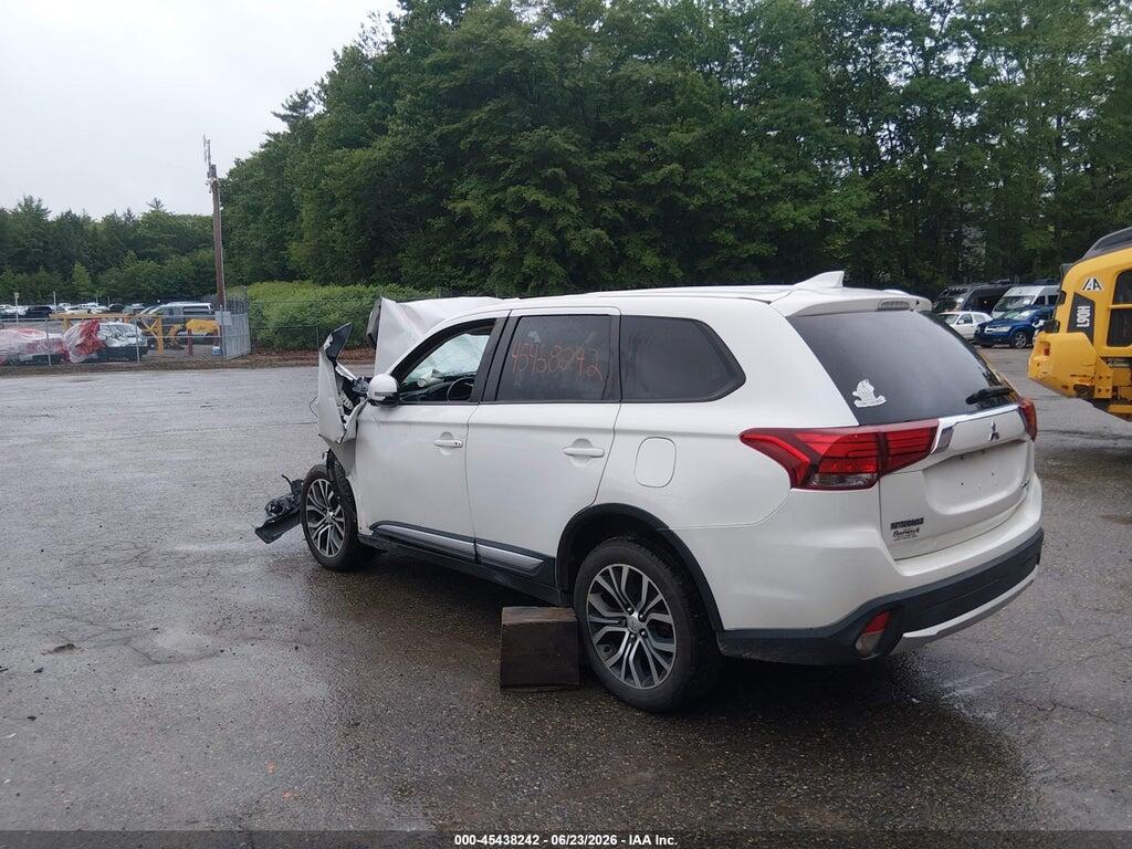 JA4AZ3A33HZ058917 2017 MITSUBISHI OUTLANDER photo no. 3