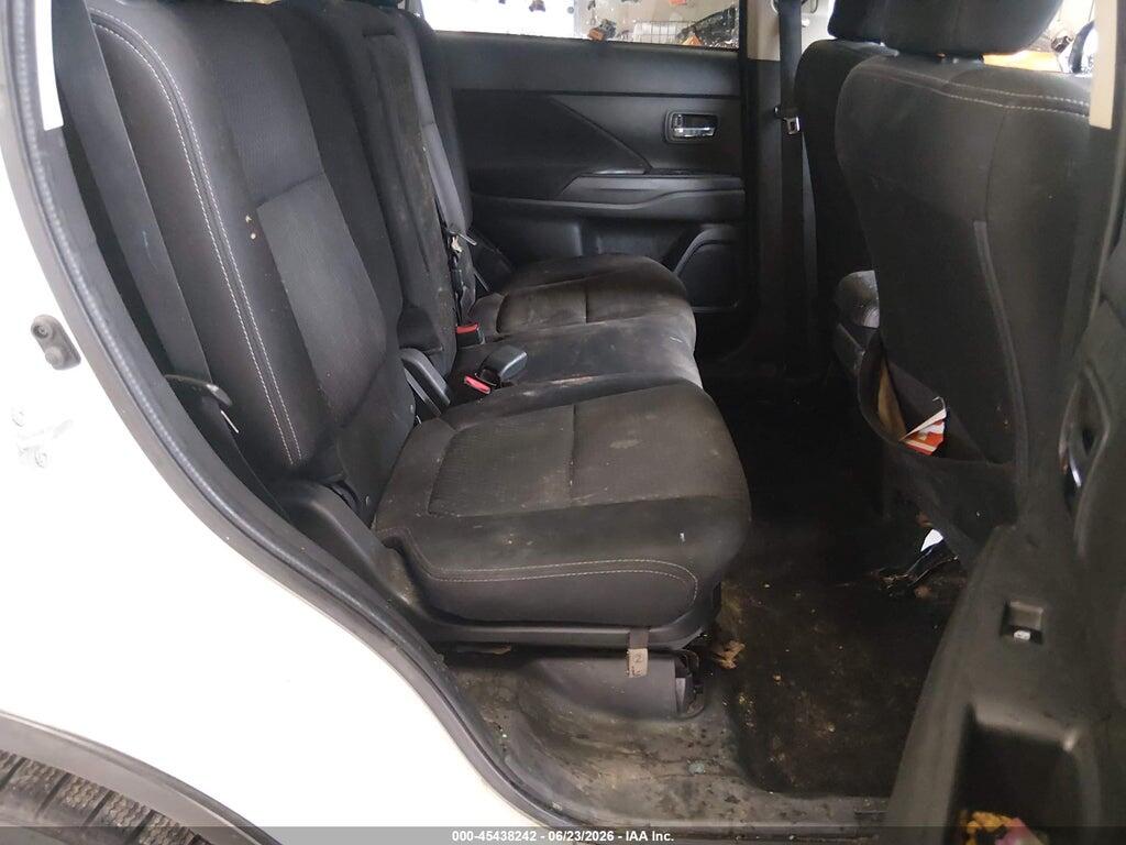 JA4AZ3A33HZ058917 2017 MITSUBISHI OUTLANDER photo no. 8