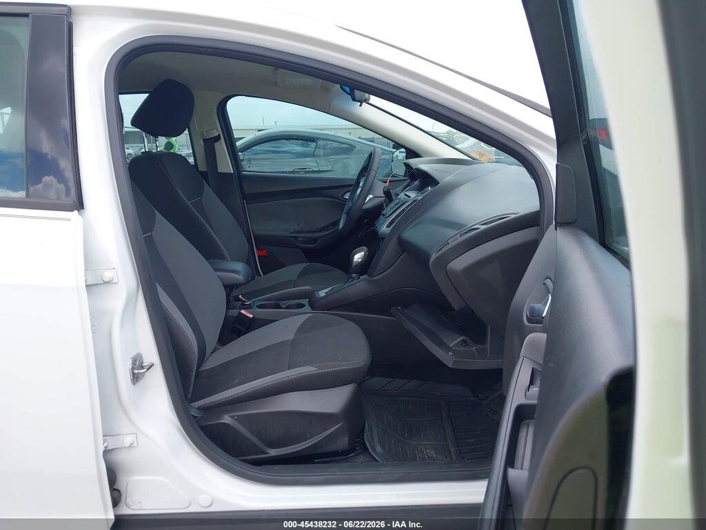 1FAHP3F2XCL466438 2012 FORD FOCUS photo no. 5