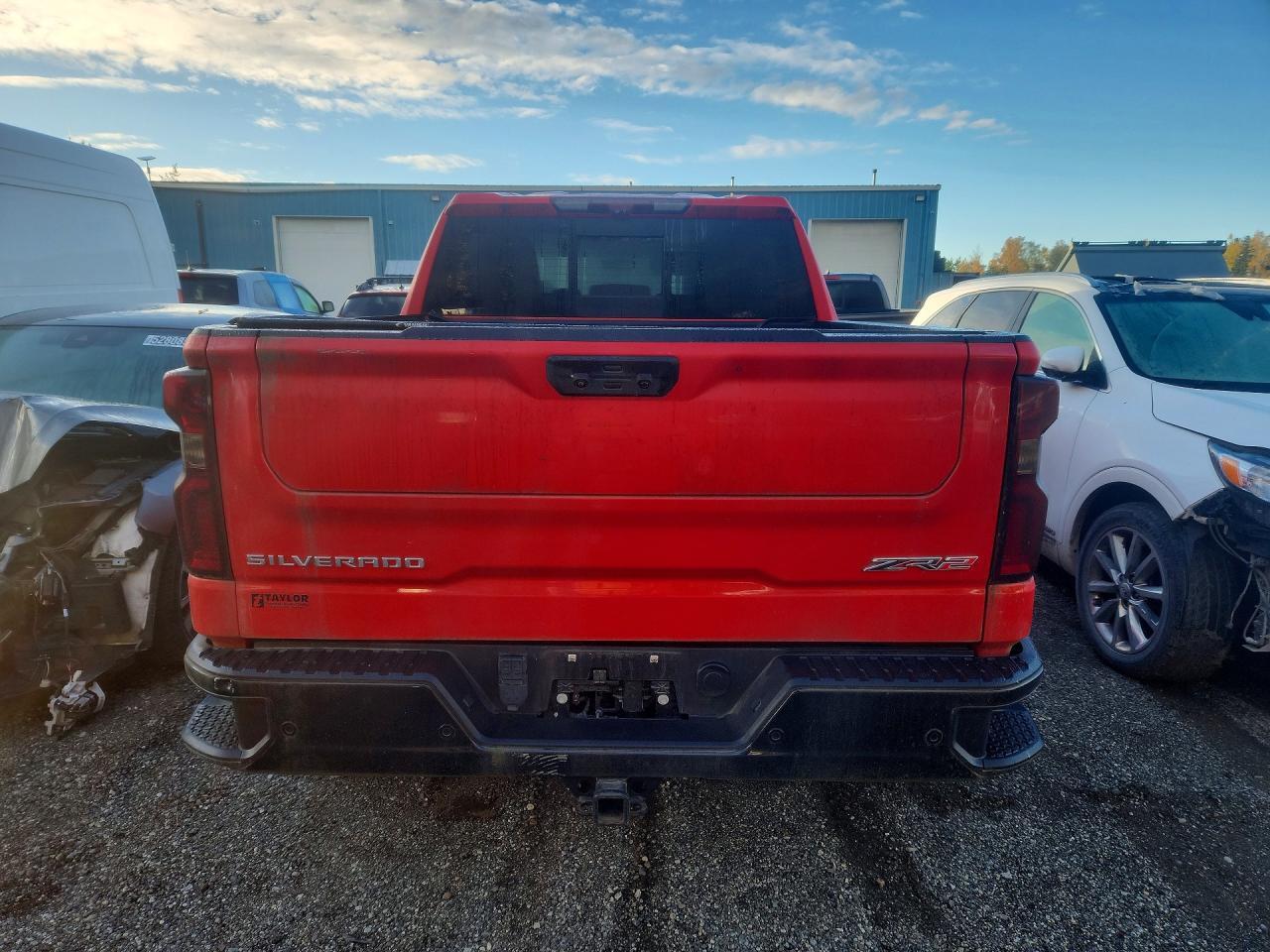 2022 CHEVROLET SILVERADO K1500 ZR2 — Фото 6 из 13