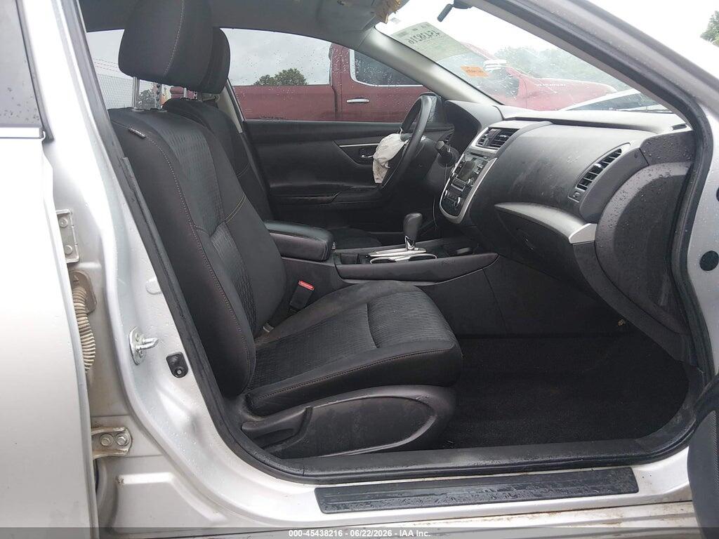 1N4AL3AP2HC136820 2017 NISSAN ALTIMA photo no. 5