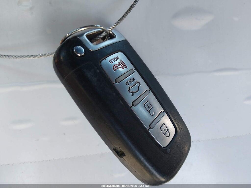 5NPEC4ACXBH135389 2011 HYUNDAI SONATA photo no. 11