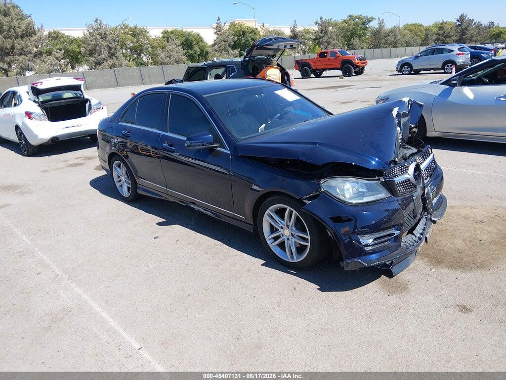 WDDGF4HB2DF979930 2013 MERCEDES-BENZ C 250 photo no. 1