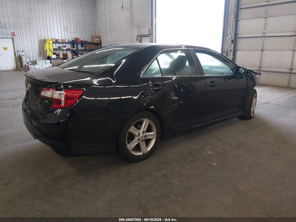 4T1BF1FK2EU763302 2014 TOYOTA CAMRY photo no. 4