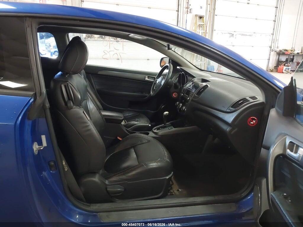 KNAFW6A30A5179159 2010 KIA FORTE KOUP photo no. 5