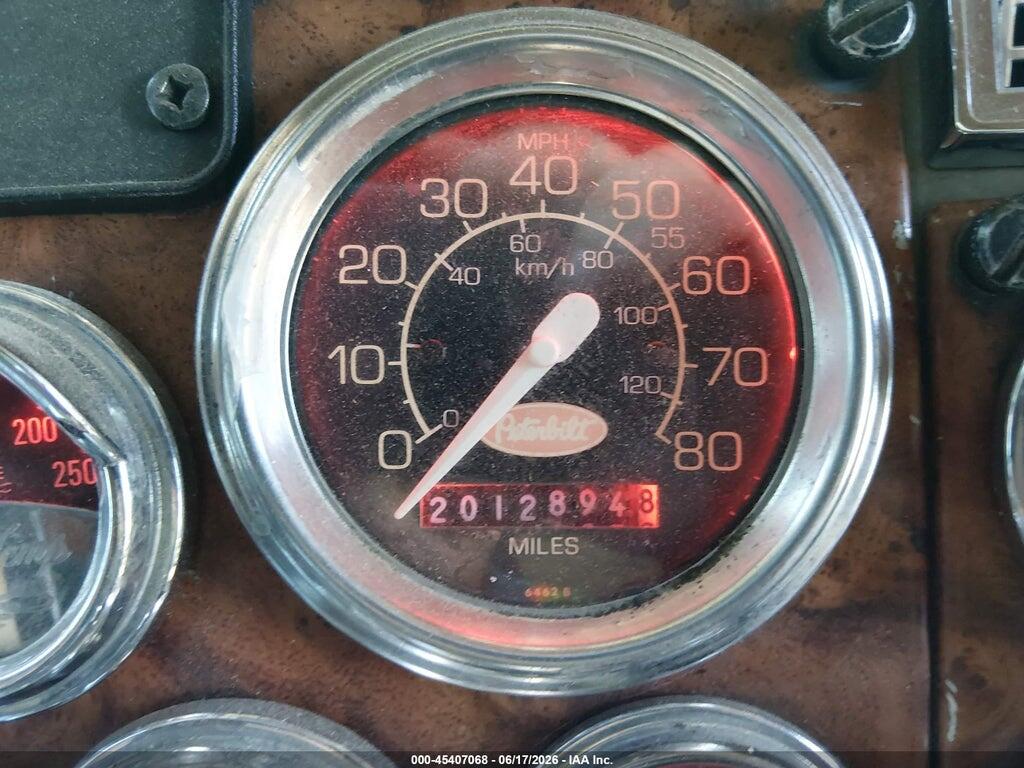 1XP5DB9X4YD499345 2000 PETERBILT 379 photo no. 5