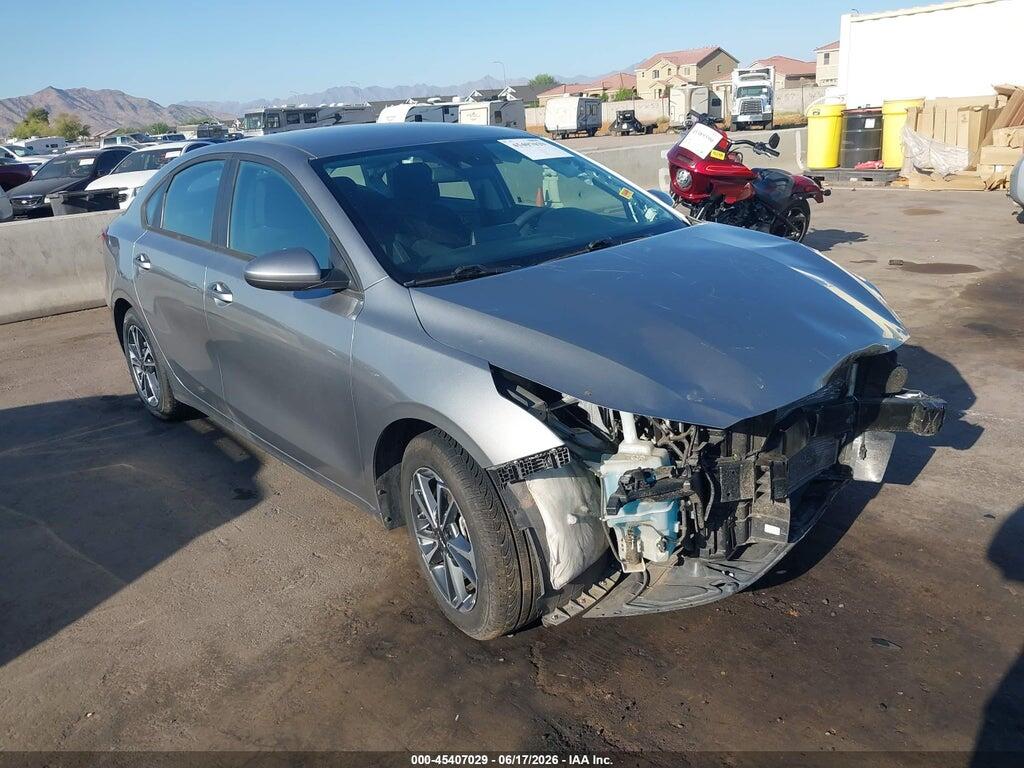 3KPF24AD5NE482508 2022 KIA FORTE photo no. 1