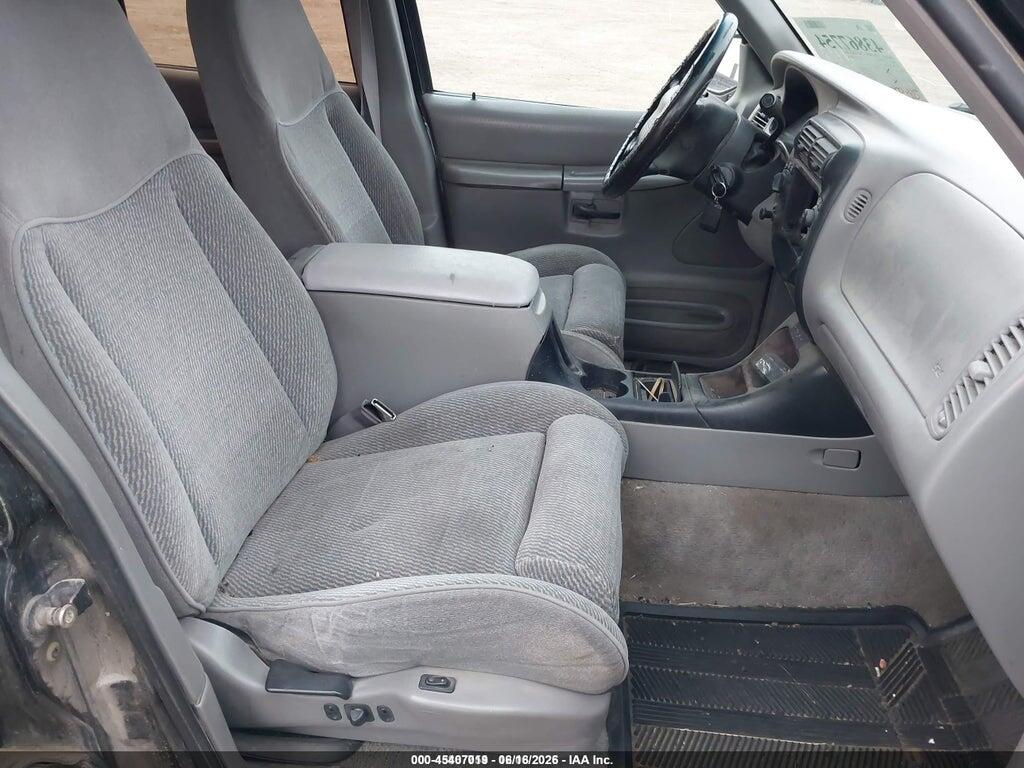 1FMDU34XXTUA30243 1996 FORD EXPLORER photo no. 5