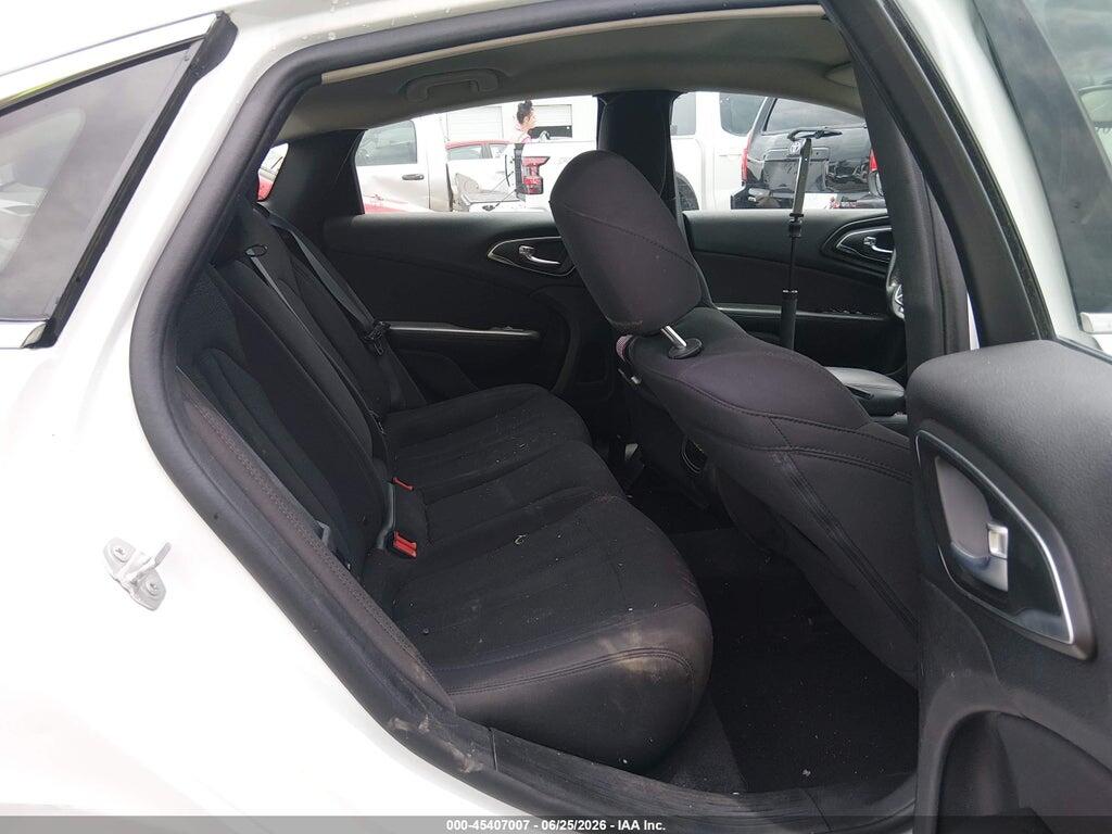 1C3CCCAB5FN607369 2015 CHRYSLER 200 photo no. 8